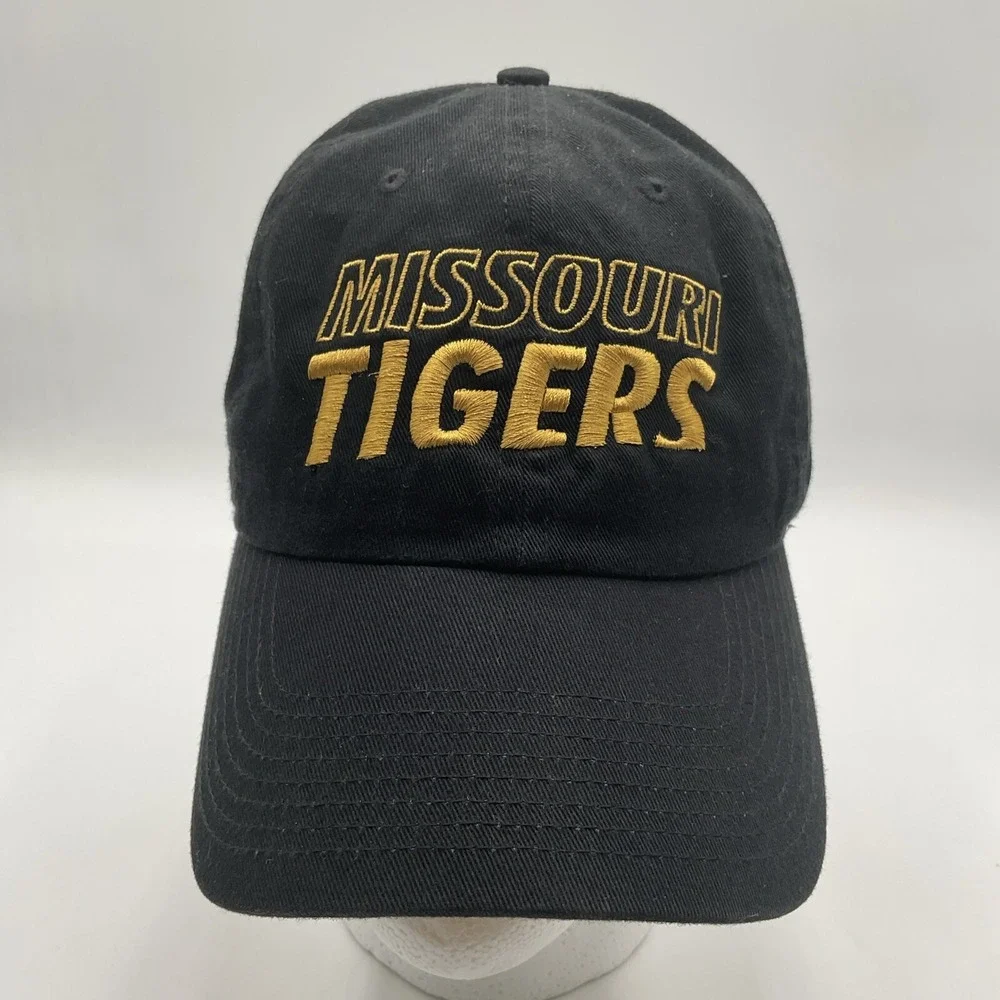 Nike Missouri Tigers Football Hat Men's OS Black Embroidered Spell Out Logo NCAA